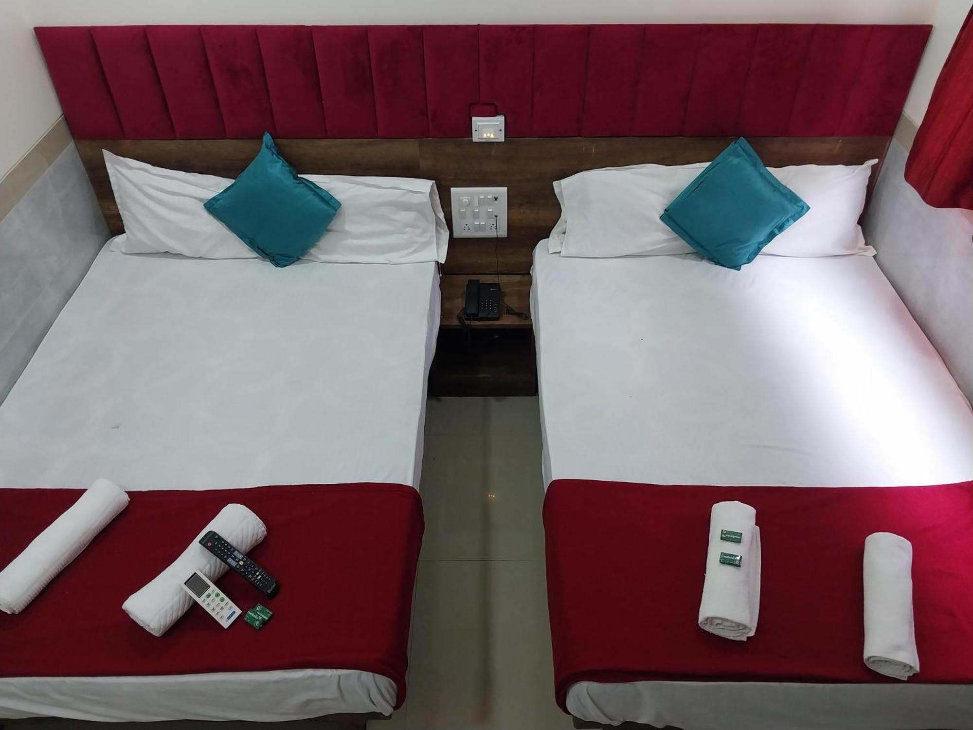 Hotel New Balaji Residency 뭄바이 외부 사진