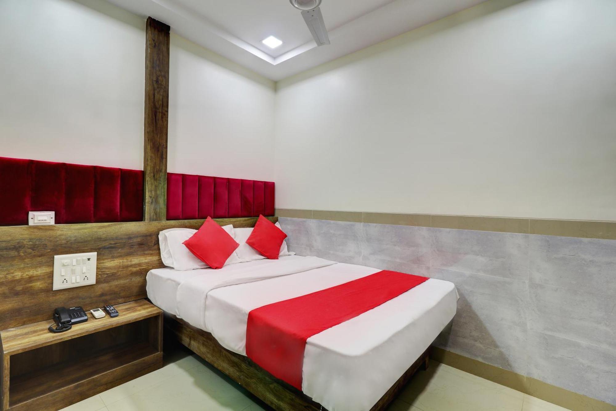 Hotel New Balaji Residency 뭄바이 외부 사진