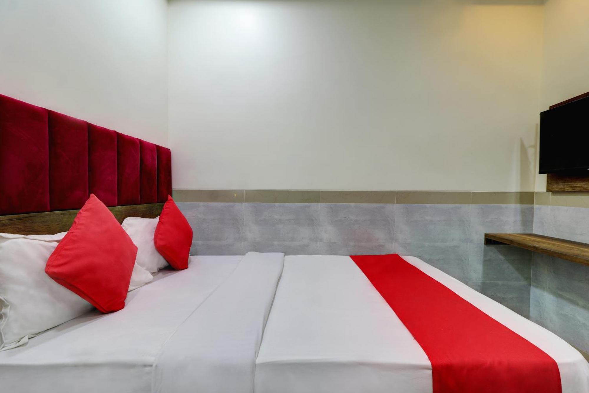 Hotel New Balaji Residency 뭄바이 외부 사진